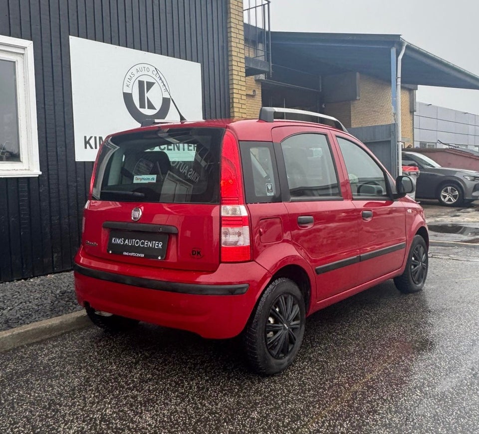 Fiat Panda 1,2 69 Dynamic 5d