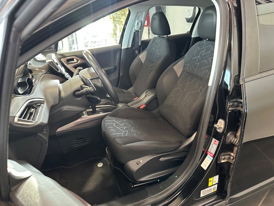 Peugeot 2008 1,2 e-VTi 82 Style ESG 5d
