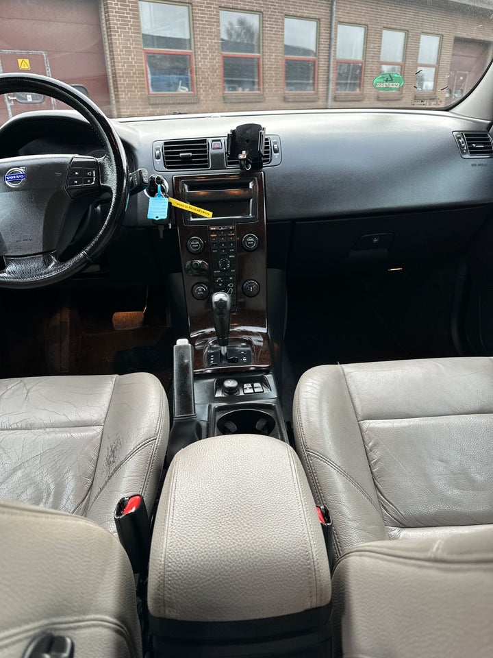 Volvo V50 2,4i Summum aut. 5d