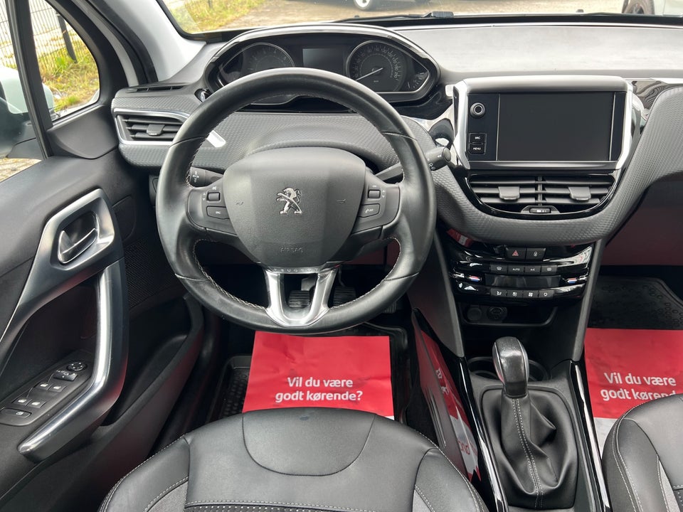 Peugeot 2008 1,2 e-THP 110 Allure 5d