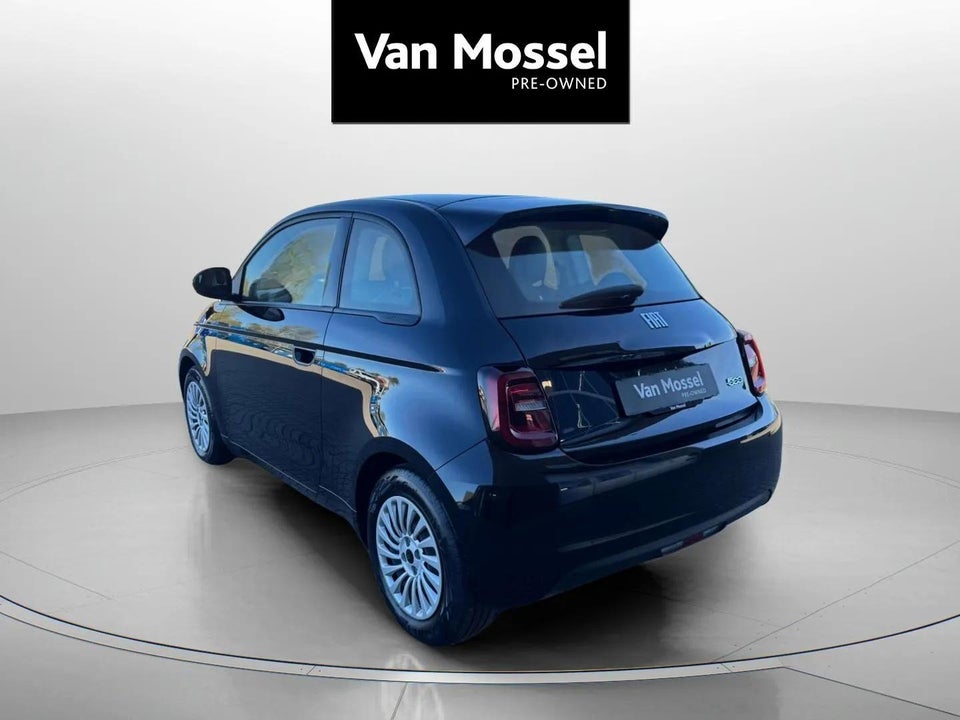 Fiat 500e 24 Icon 3d