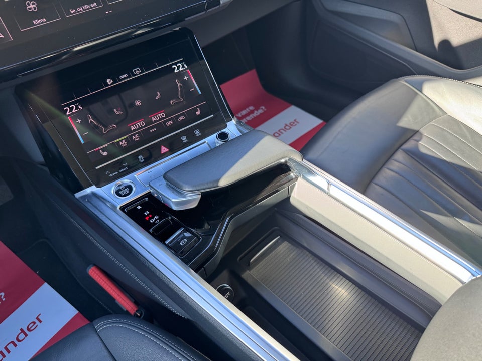 Audi e-tron 50 quattro 5d