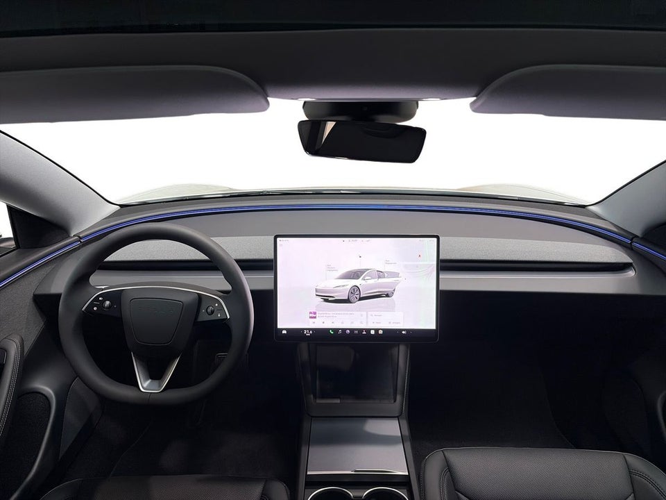 Tesla Model 3 Long Range RWD 4d