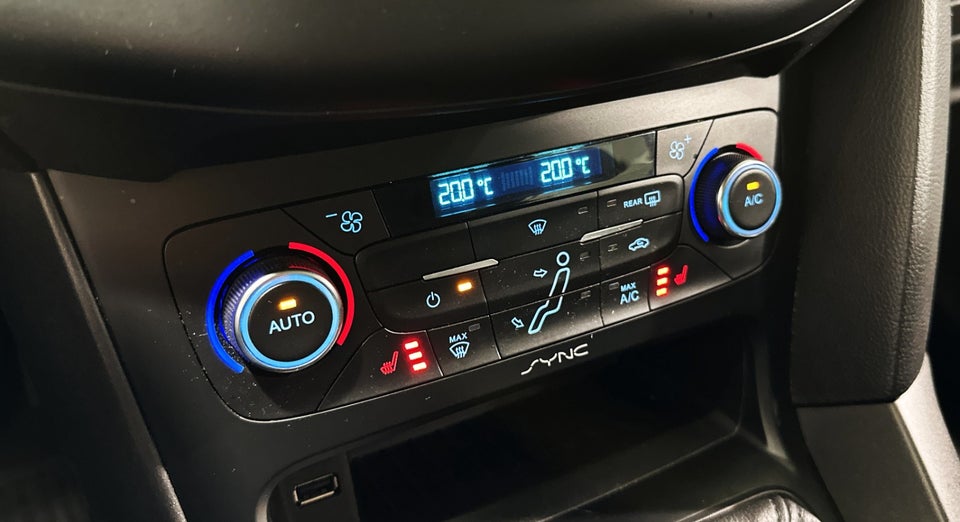 Ford Focus 1,0 SCTi 125 Titanium stc. 5d