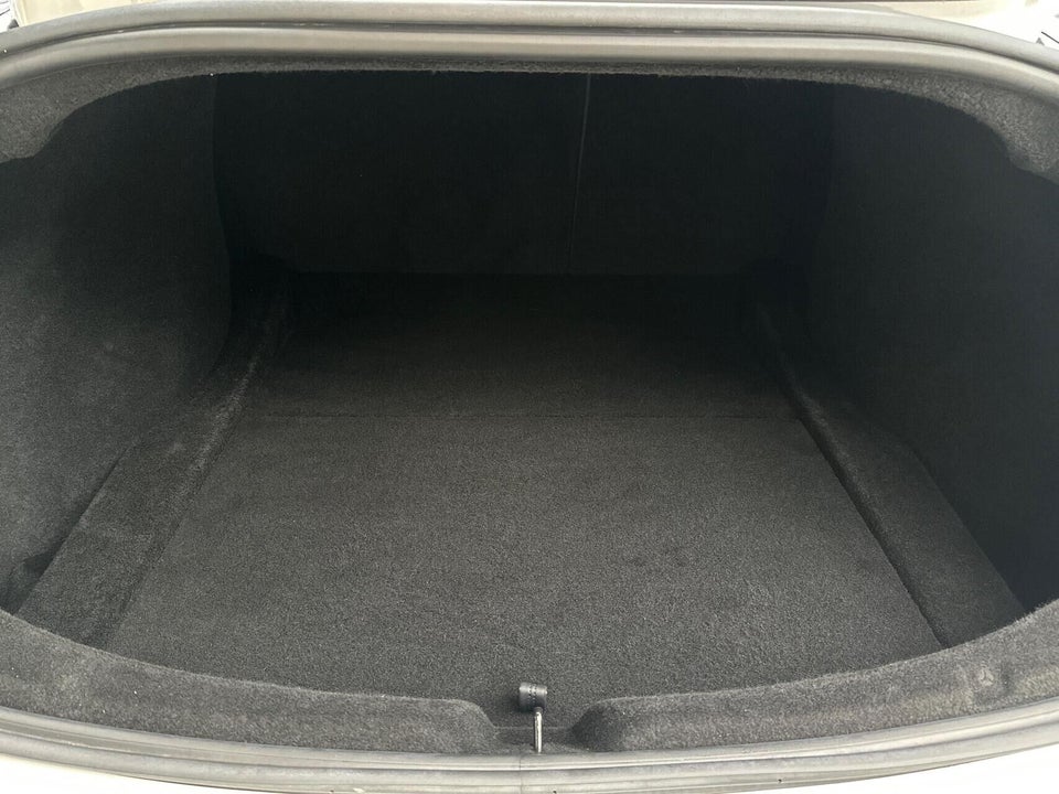 Tesla Model 3 RWD 4d