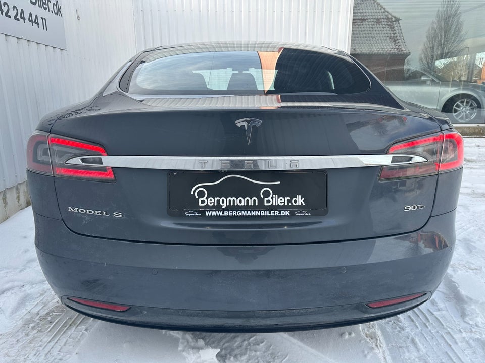 Tesla Model S 90D 5d