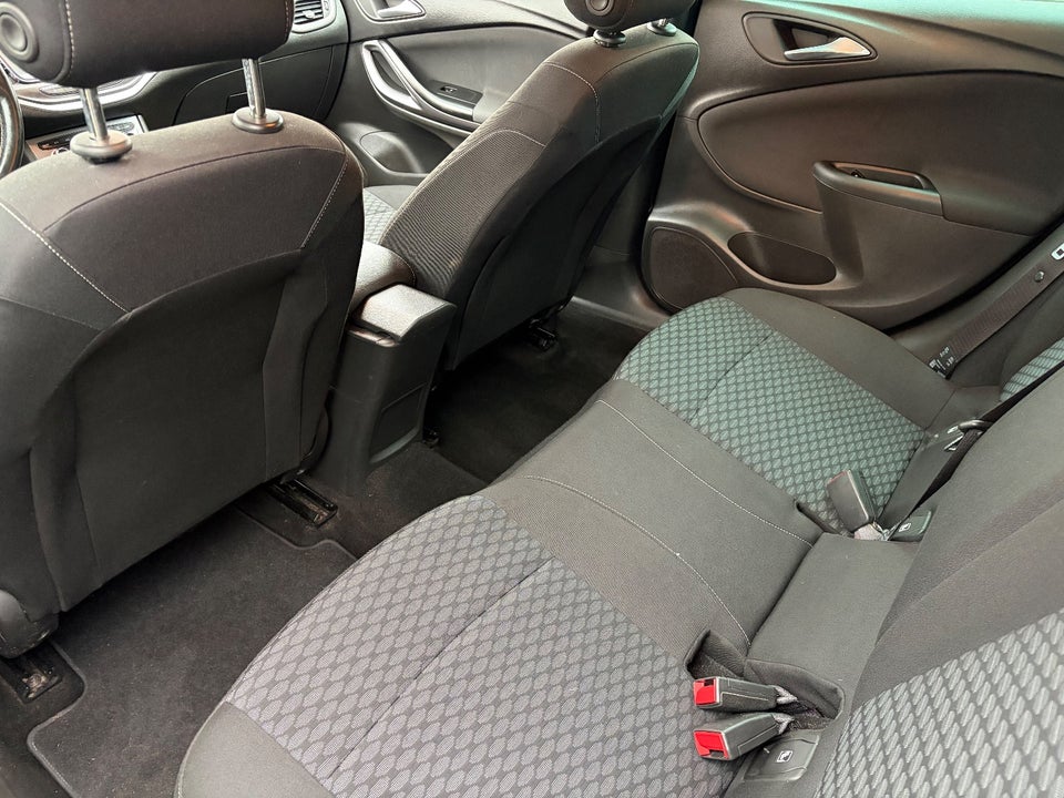 Opel Astra 1,0 T 105 Enjoy Sports Tourer 5d