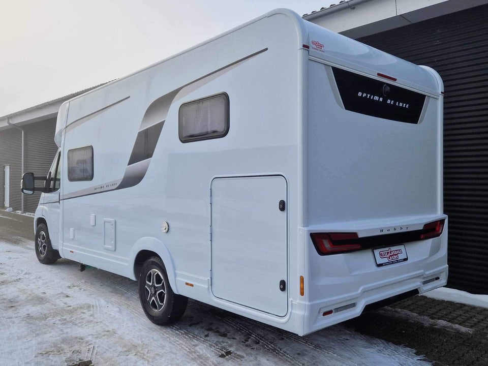 Hobby Optima De Luxe T65 GE 2,2 aut. 3d