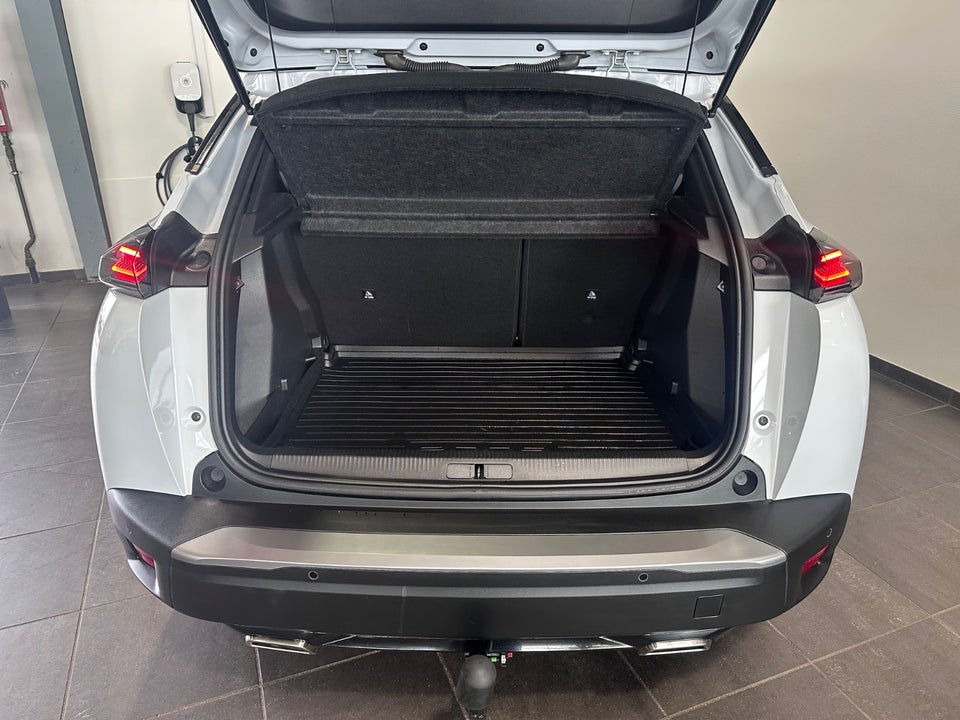 Peugeot 2008 1,2 PureTech 130 Allure EAT8 5d