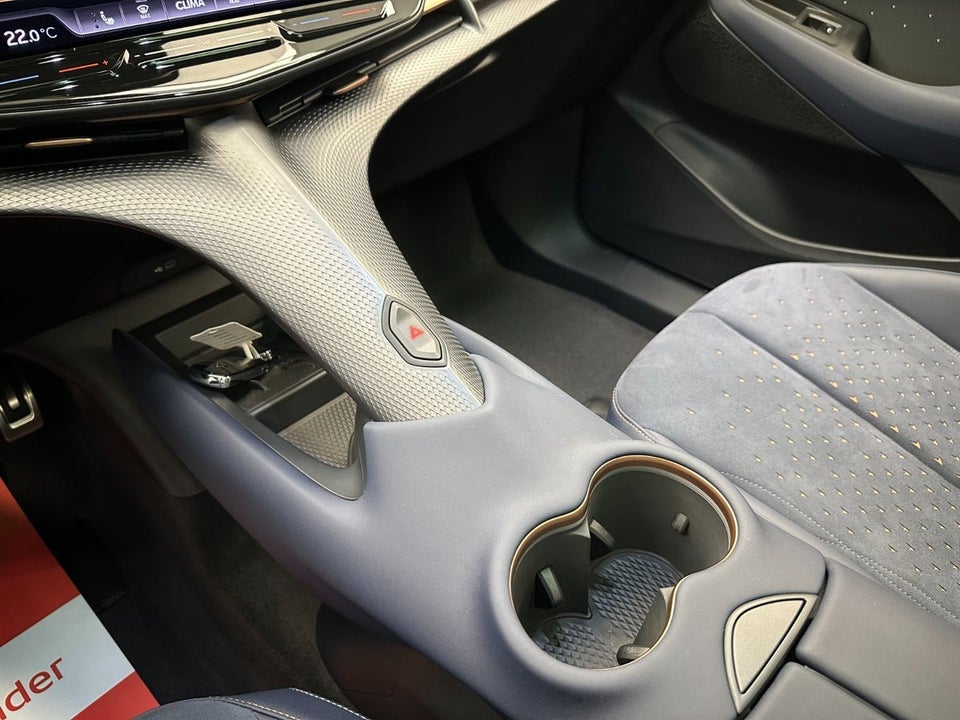 Cupra Tavascan 77 Adrenaline 5d