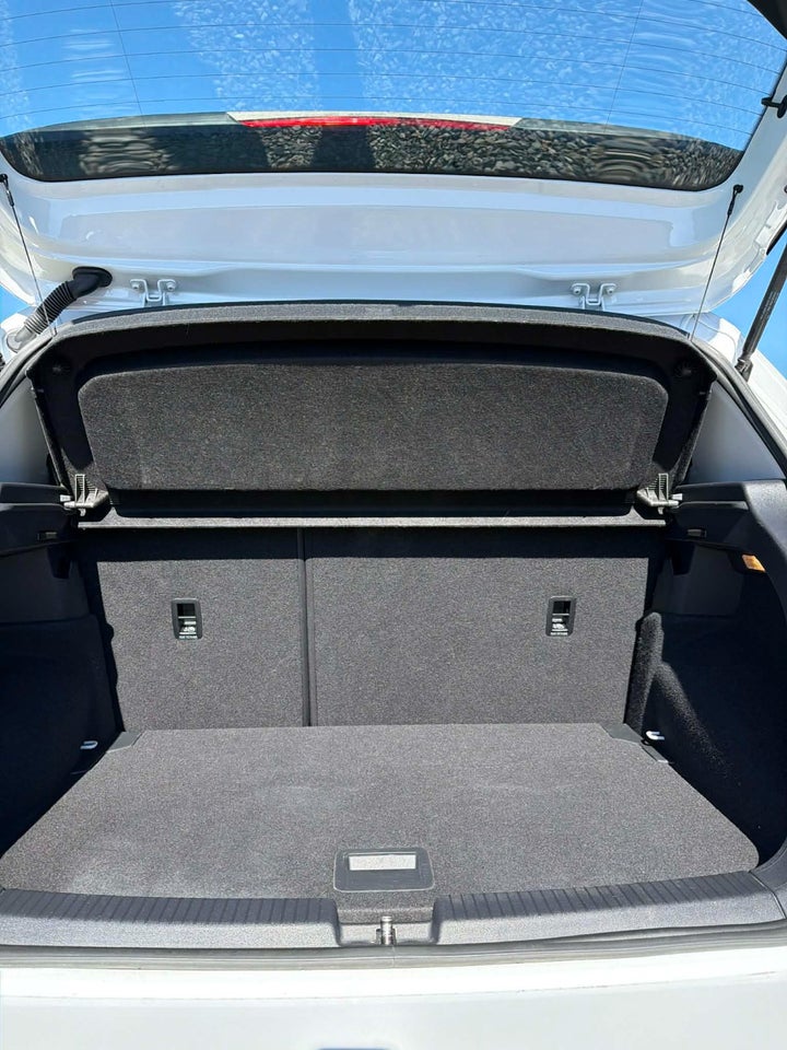 VW T-Cross 1,0 TSi 110 Life DSG 5d