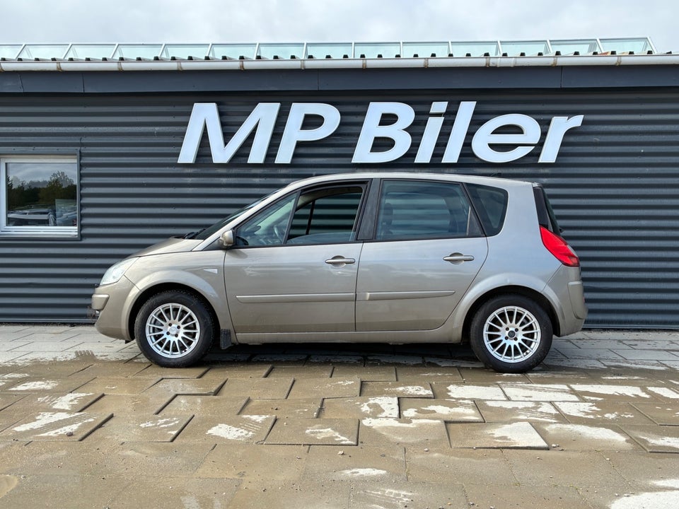 Renault Scenic II 1,9 dCi 130 Authentique 5d