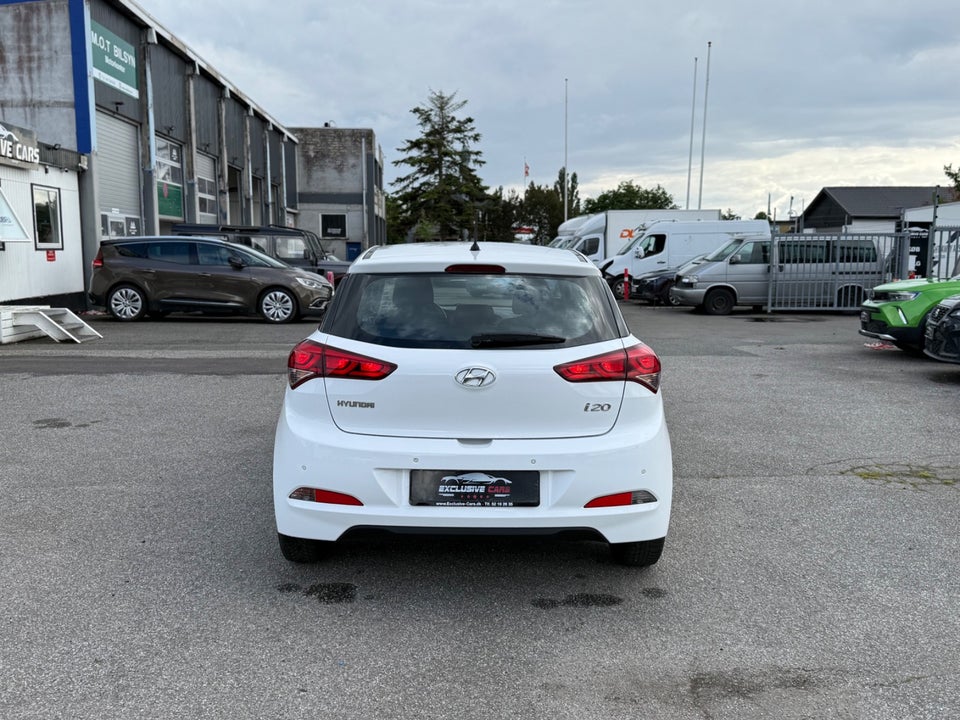 Hyundai i20 1,25 Trend 5d