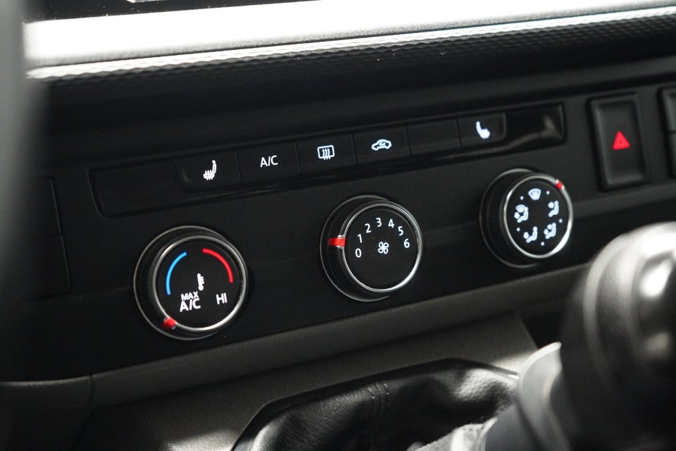 VW Caravelle 2,0 TDi 110 Comfortline kort