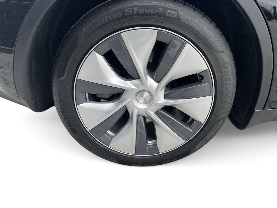 Tesla Model Y RWD 5d