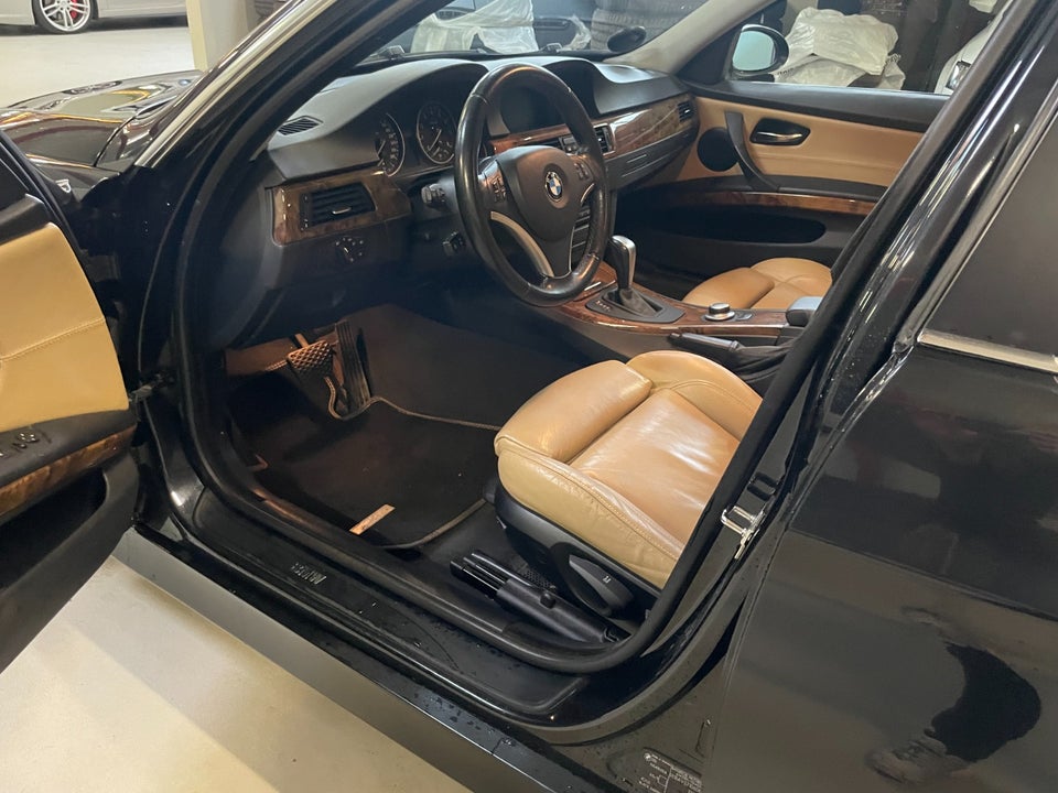 BMW 335i 3,0 Touring Steptr. 5d