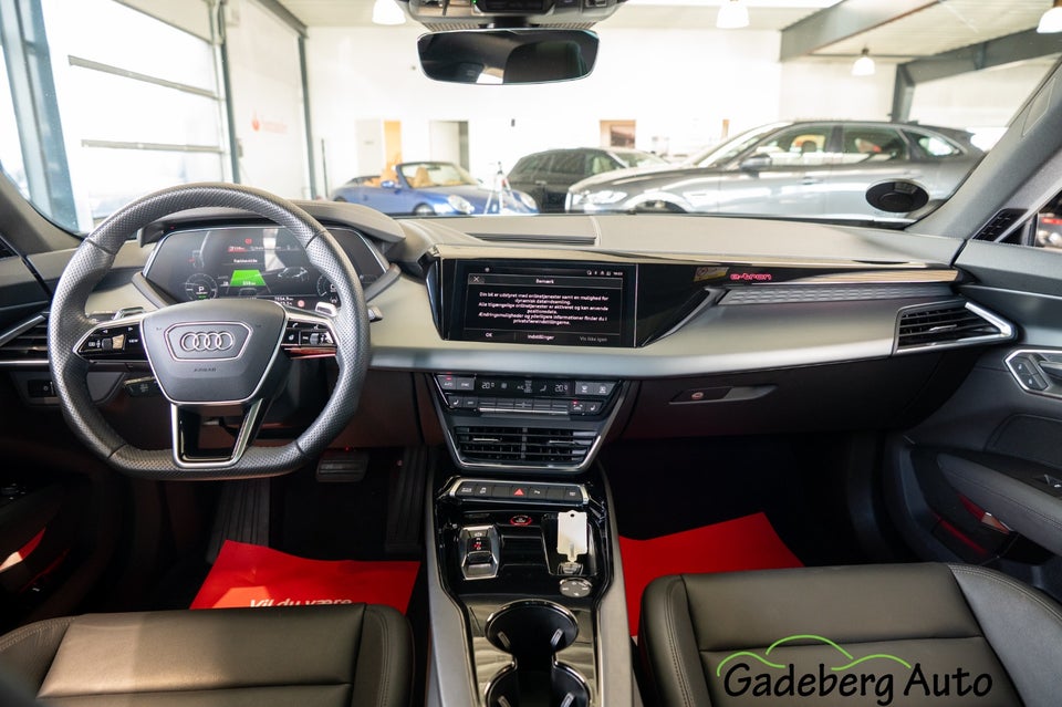 Audi e-tron GT quattro 4d