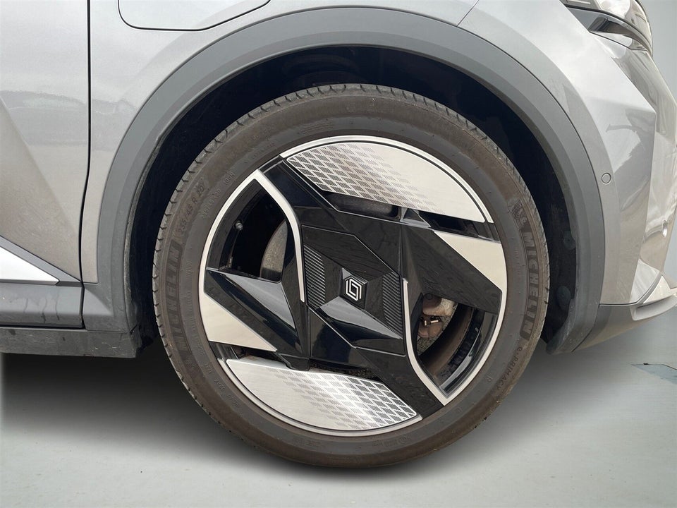 Renault Scenic E-Tech 87 Iconic 5d