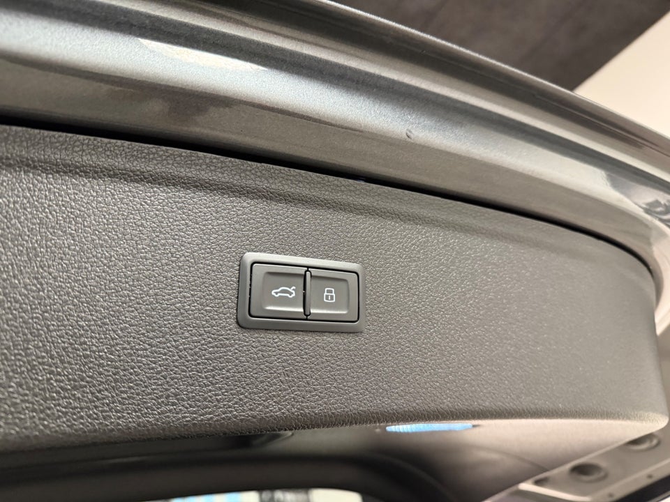 Audi Q5 50 TFSi e S-line quattro S-tr. 5d