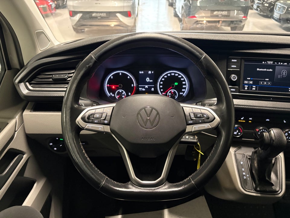 VW Transporter 2,0 TDi 150 Kassevogn DSG kort