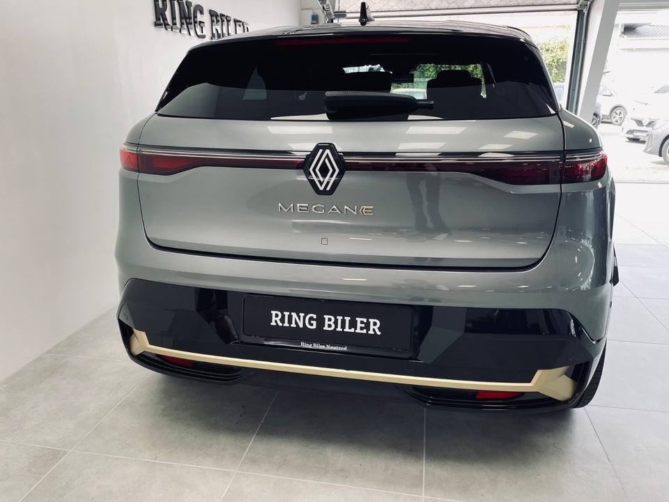 Renault Megane E-Tech 60 Iconic 5d