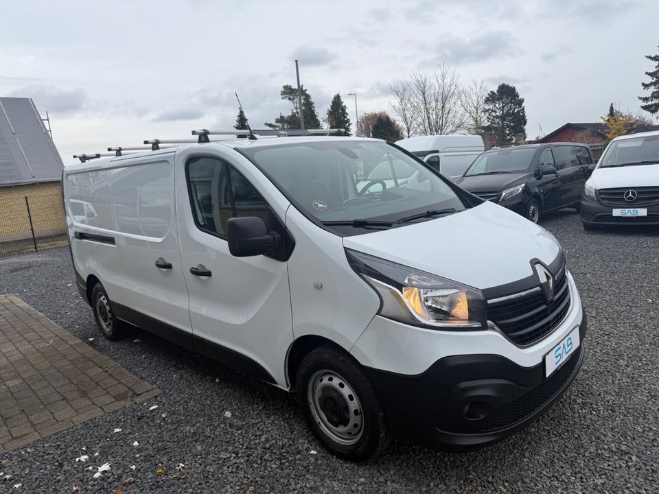Renault Trafic T29 2,0 dCi 145 L2H1