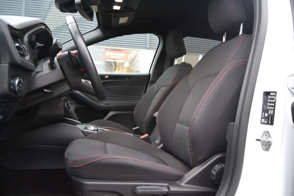 Ford Focus 1,5 EcoBoost ST-Line Business stc. aut. 5d