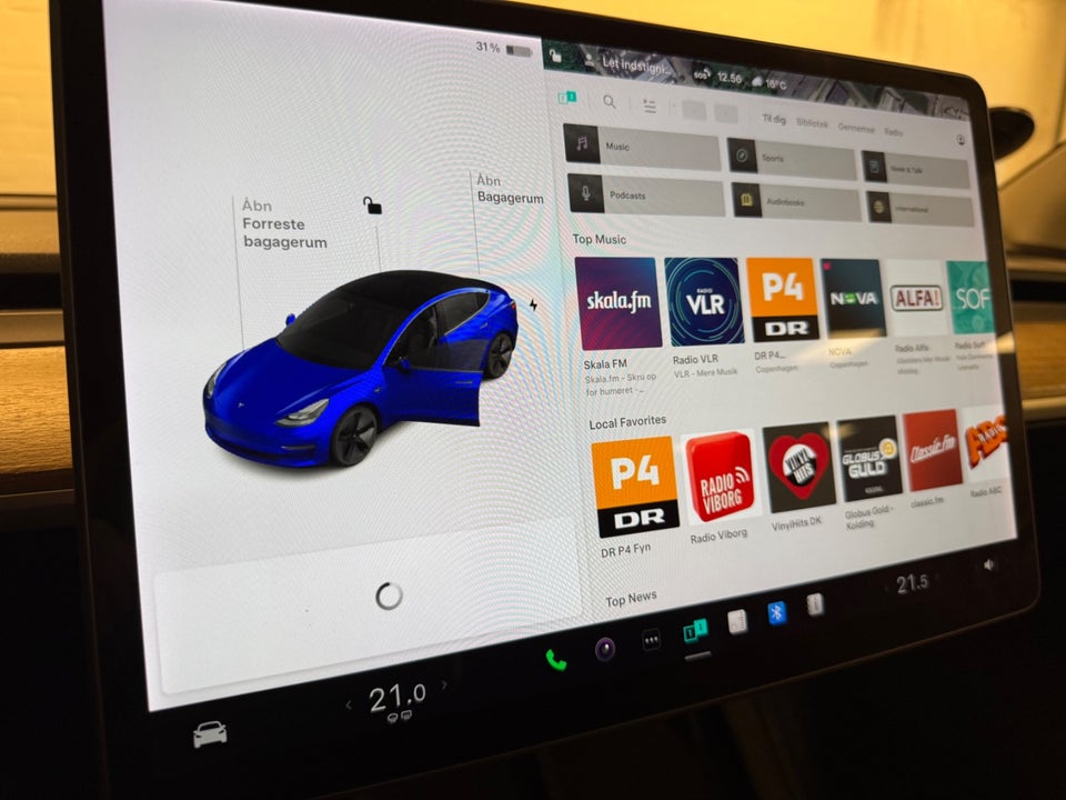 Tesla Model 3 Long Range AWD 4d