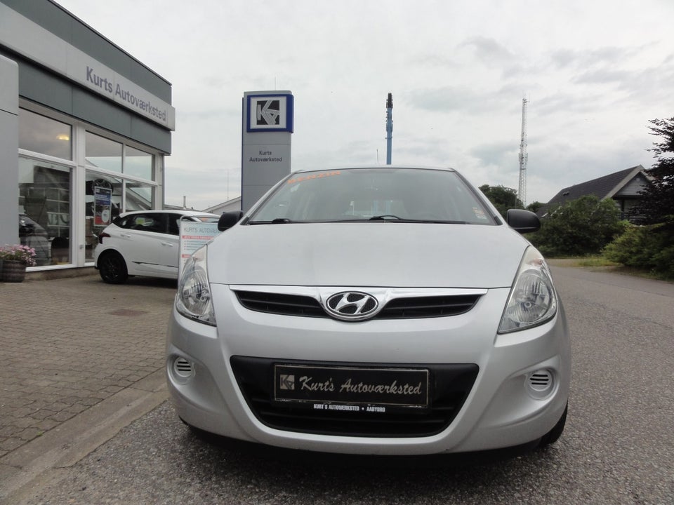 Hyundai i20 1,25 Classic 5d