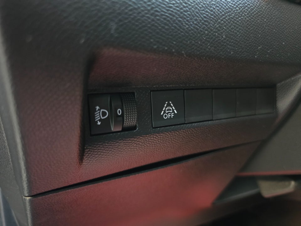 Peugeot 208 1,2 PureTech 100 Allure Grand 5d