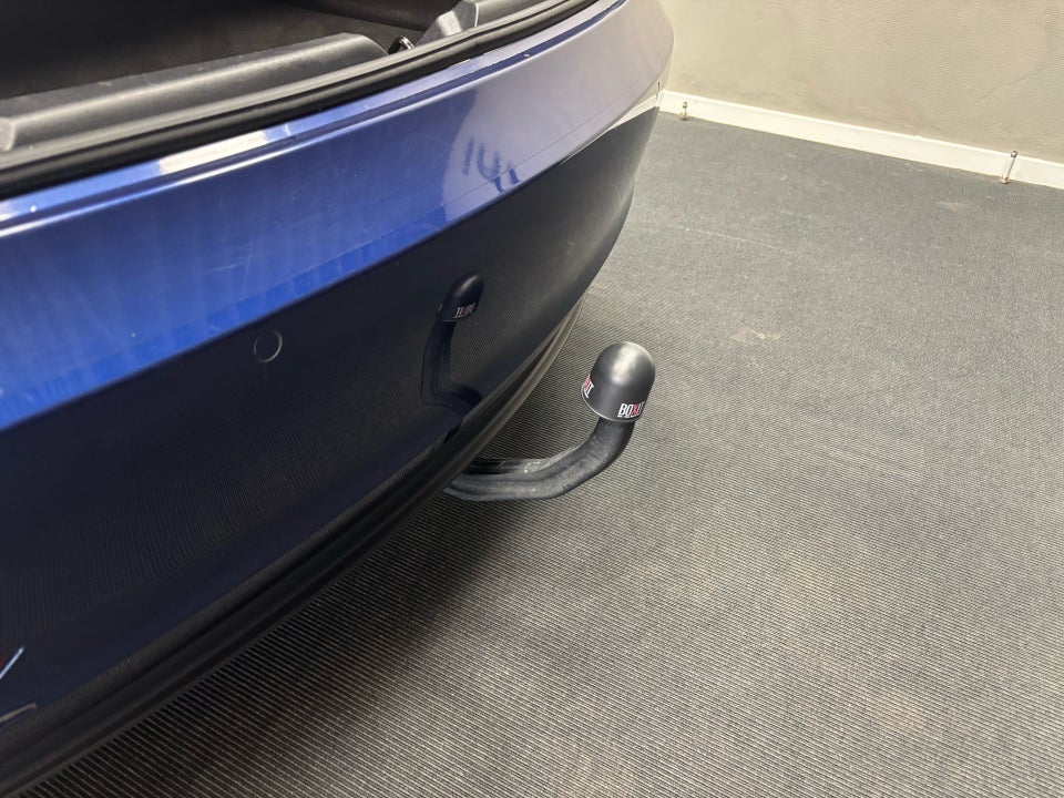 Tesla Model 3 RWD 4d