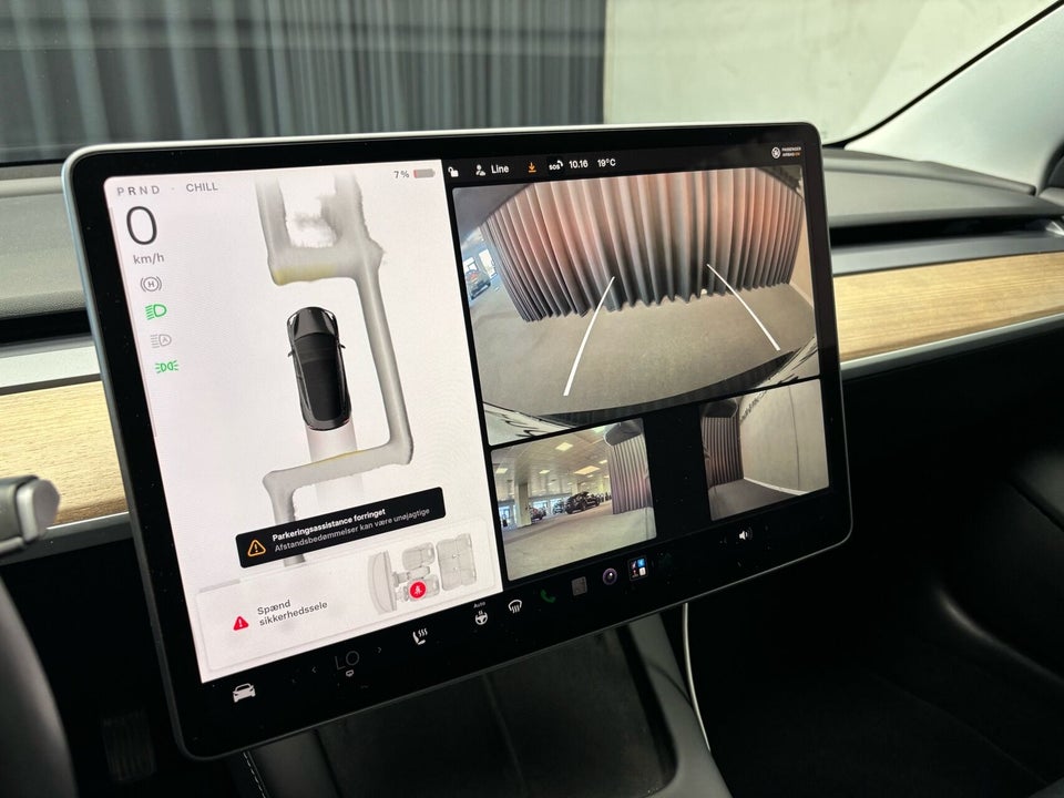 Tesla Model 3 RWD 4d