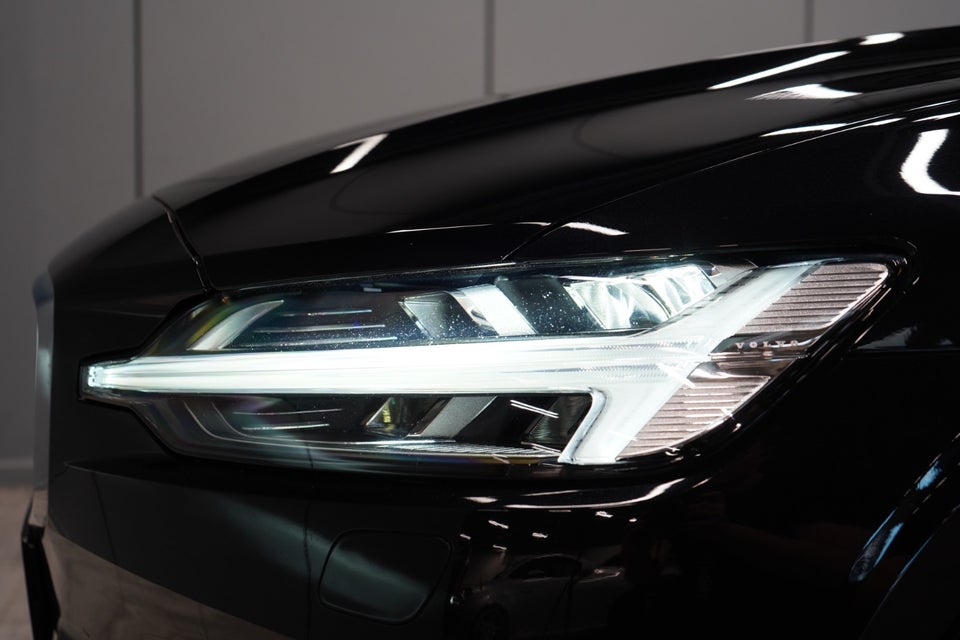 Volvo V60 2,0 D4 190 Inscription aut. 5d