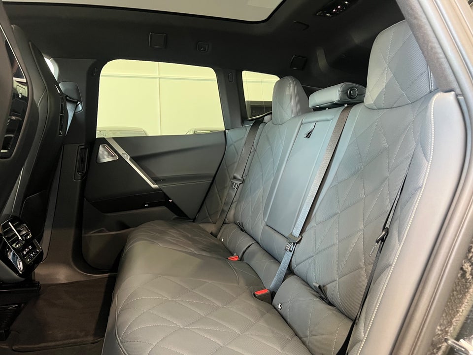 BMW iX M60 xDrive 5d