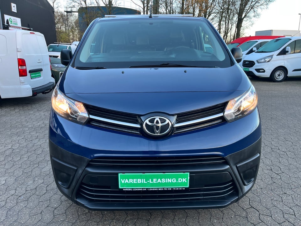 Toyota ProAce 2,0 D 120 Long Comfort 4d