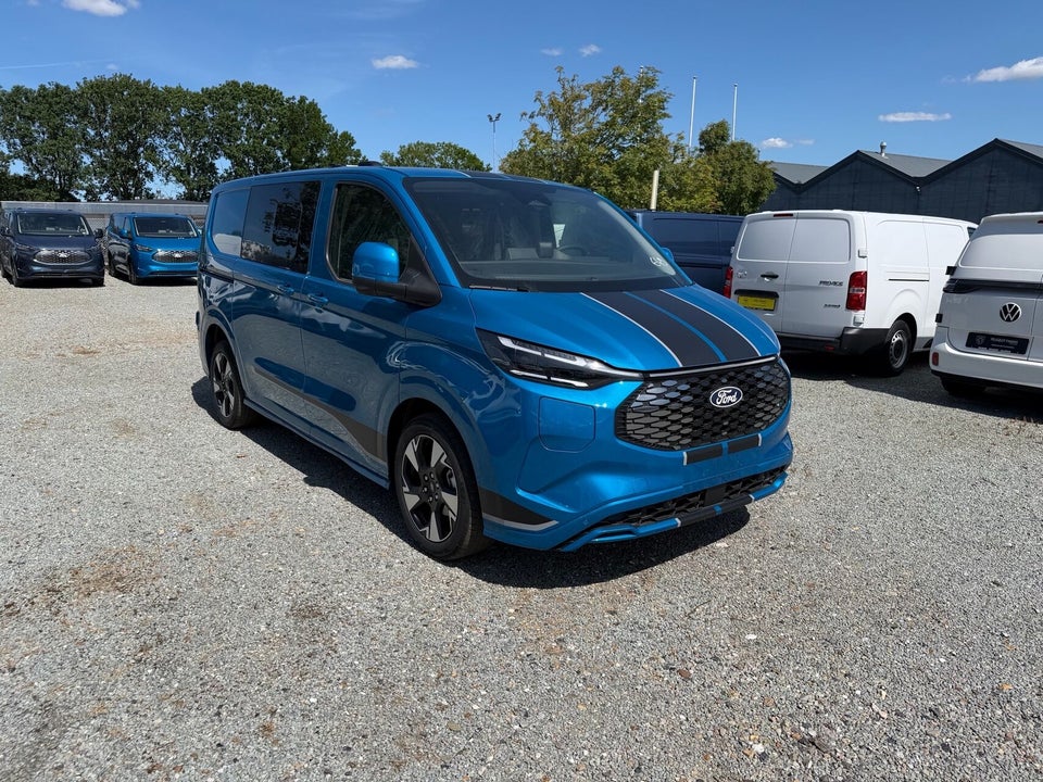Ford E-Transit Custom 320 L1 71 Sport