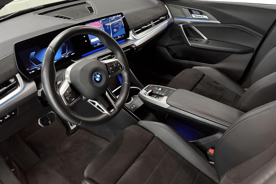 BMW iX2 eDrive20 M-Sport 5d