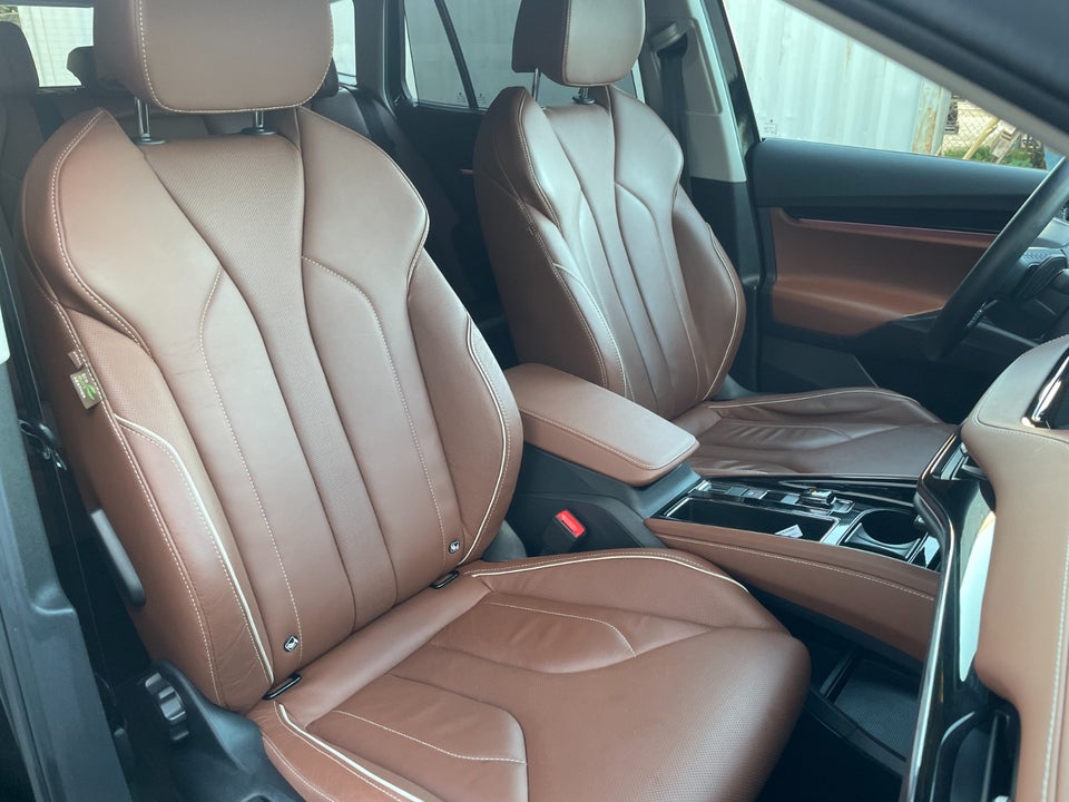 Skoda Enyaq 60 iV ecoSuite 5d