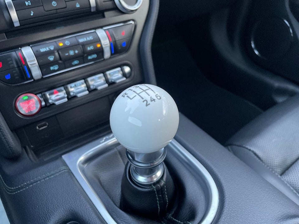 Ford Mustang 5,0 V8 GT Bullitt Fastback 2d