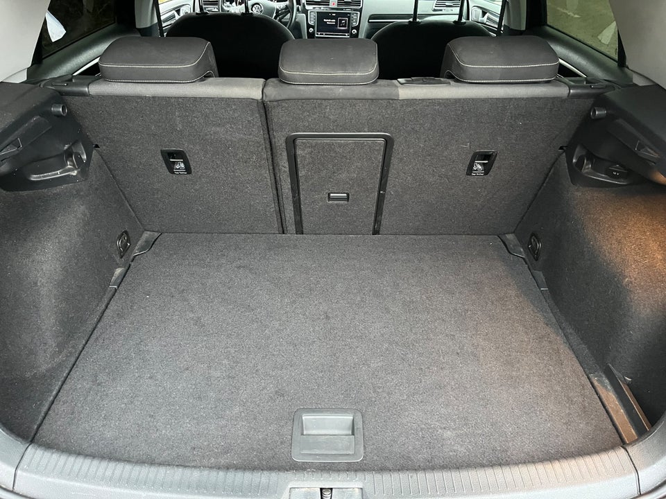 VW Golf VII 1,4 TSi 140 Highline DSG BMT 5d