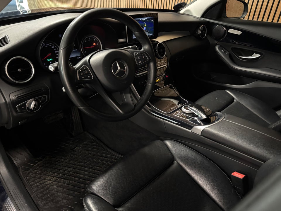 Mercedes C200 d 2,2 AMG Line stc. aut. 5d