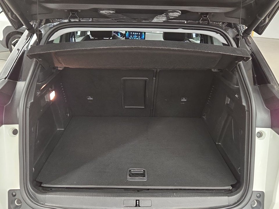Peugeot 3008 1,6 Hybrid First Selection EAT8 5d