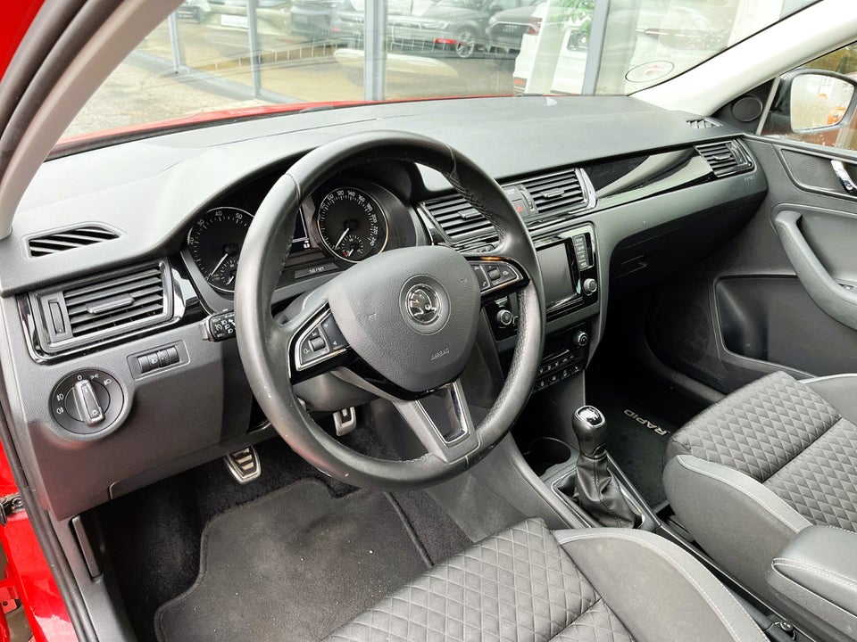 Skoda Rapid 1,0 TSi 95 Active 5d