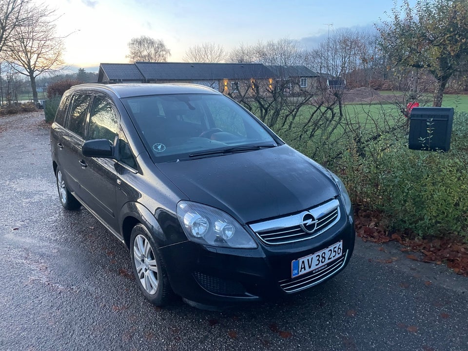 Opel Zafira 1,7 CDTi 125 Classic eco 5d