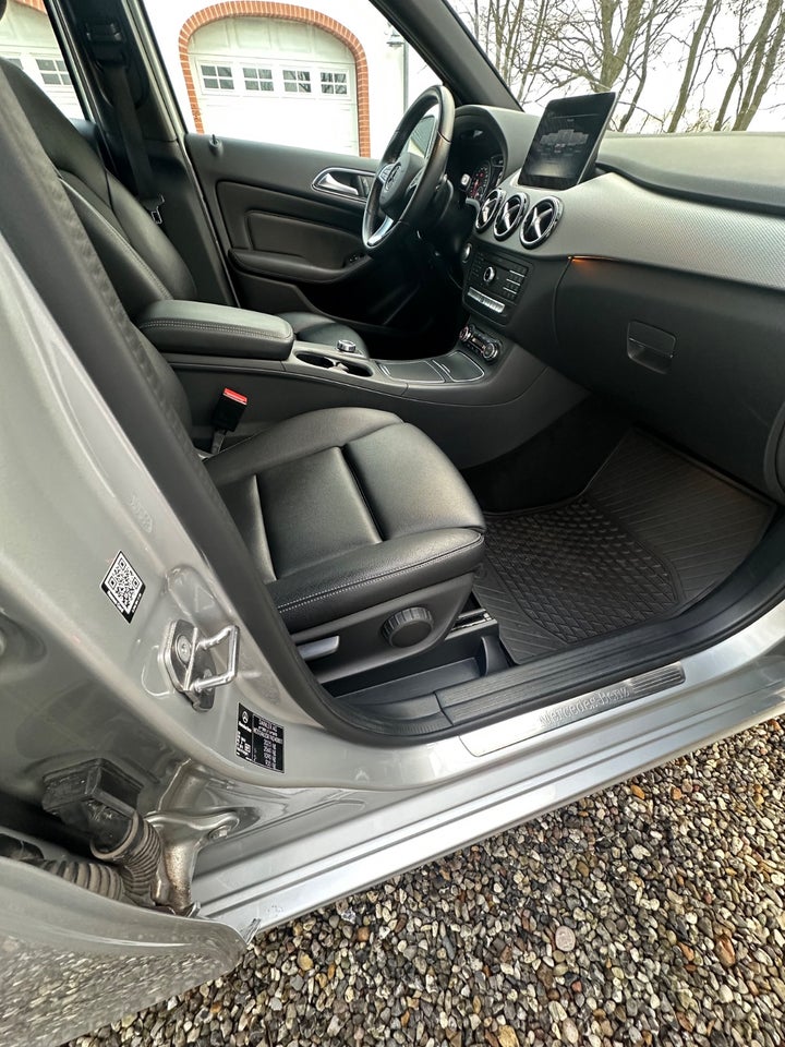 Mercedes B200 d 2,2 Business aut. 5d
