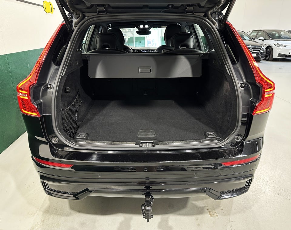 Volvo XC60 2,0 B4 197 R-Design aut. 5d