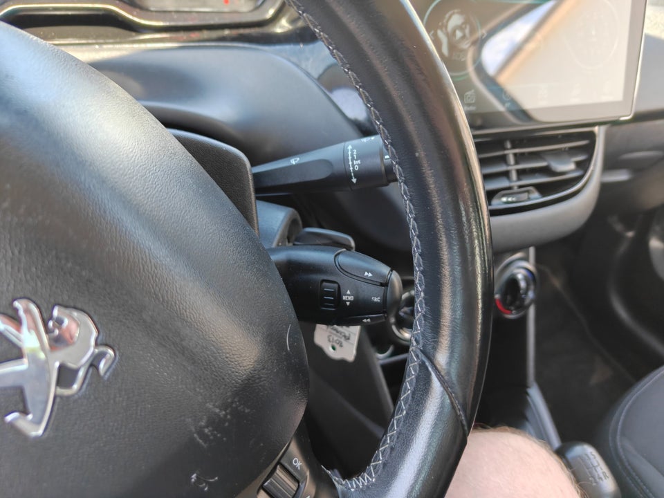 Peugeot 208 1,0 VTi 68 Active 5d