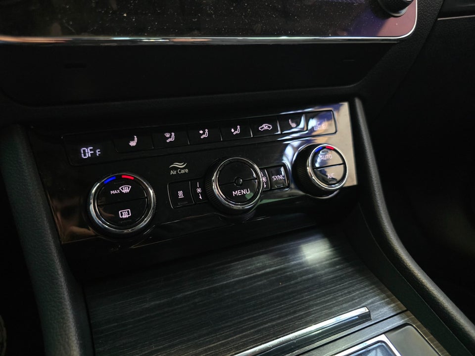 Skoda Superb 1,4 TSi iV Style Combi DSG 5d