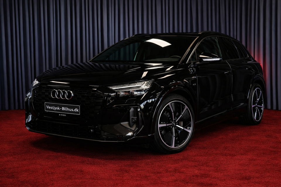Audi Q4 e-tron 40 S-line 5d