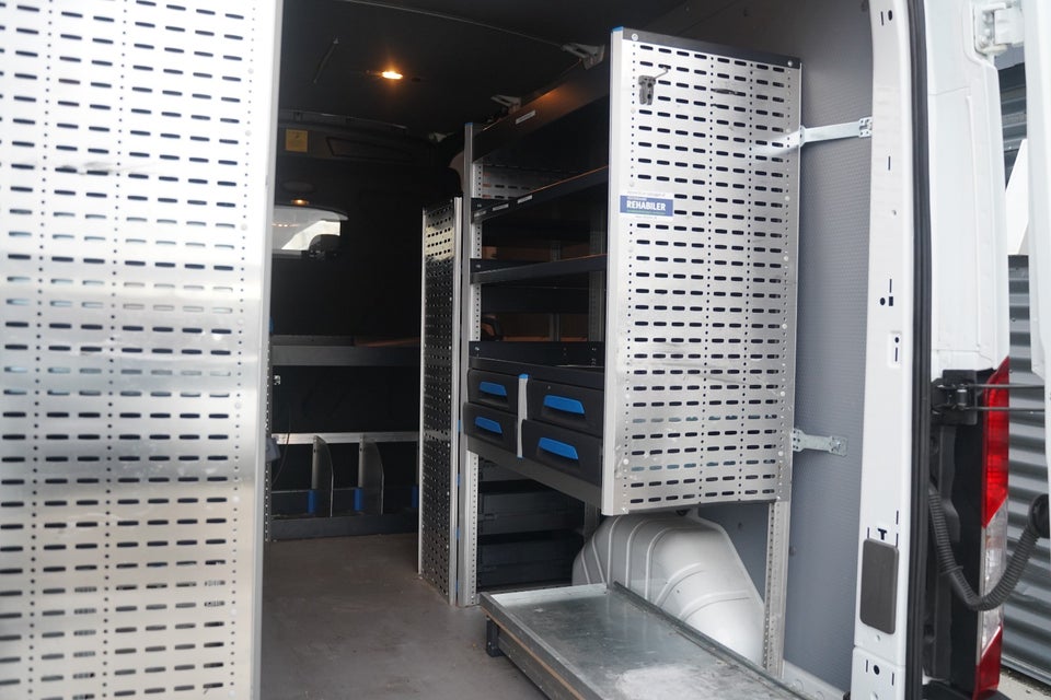 Ford Transit 350 L2 Van 2,0 TDCi 130 Trend H2 RWD